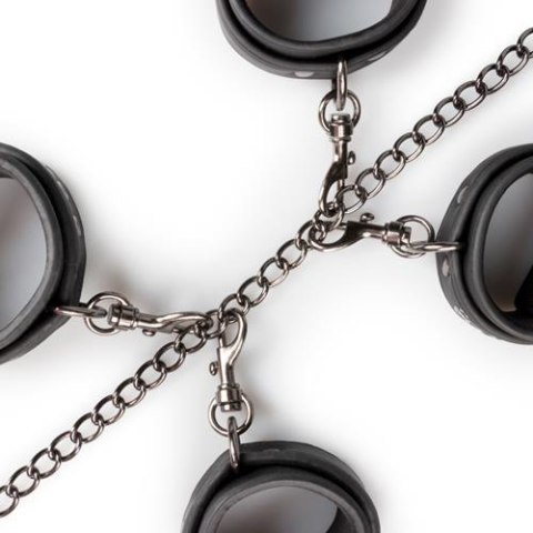 Kajdanki-Fetish set with collar, ankle- and wrist cuffs EasyToys Kajdanki-Fetish set with collar, ankle- and wrist cuffs EasyToys