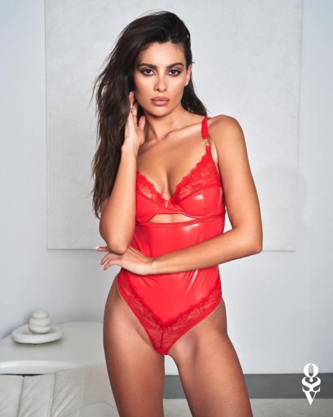 Aliosa body S/M Obsessive Aliosa body S/M Obsessive