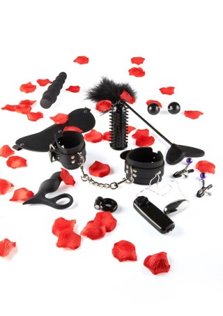 Amazing Pleasure Sex Toy Kit Black SCALA