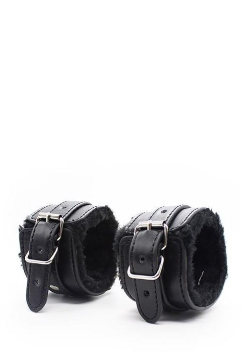 BLAZE ULTIMATE BONDAGE SET TONGA