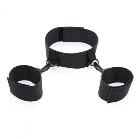 Wiązania-Costrittivo Easy Cuffs Collar Arms Restraint black Toyz4lovers Wiązania-Costrittivo Easy Cuffs Collar Arms Restraint black Toyz4lovers